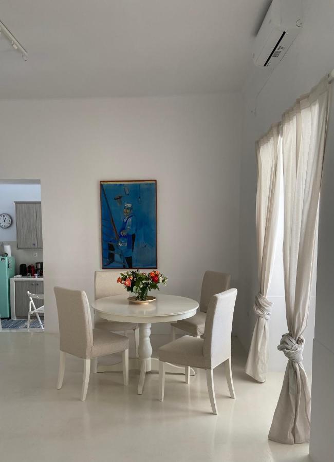 Ευημερία Apartment Andros Town Bagian luar foto