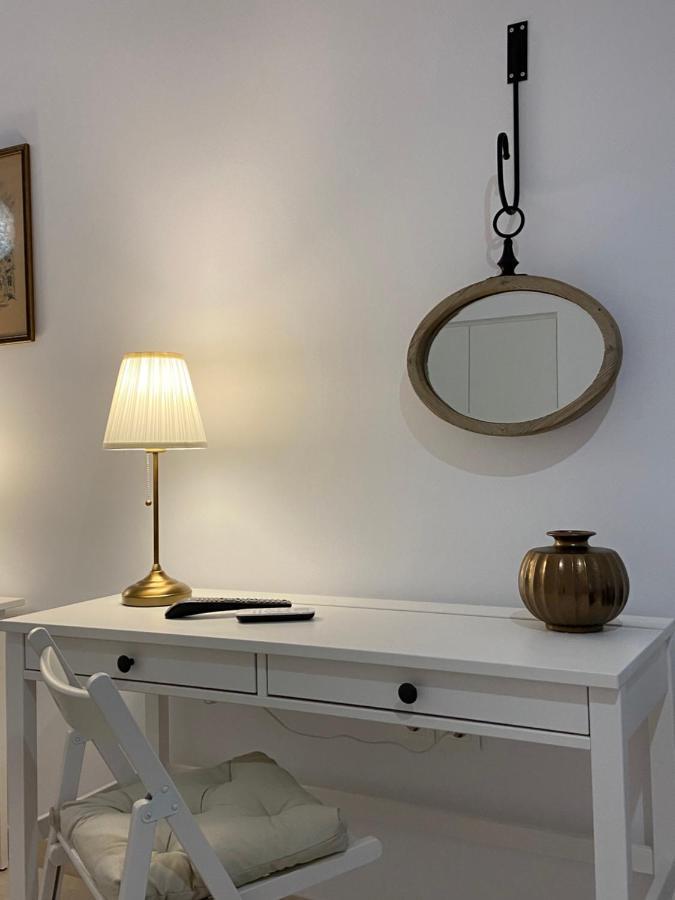 Ευημερία Apartment Andros Town Bagian luar foto